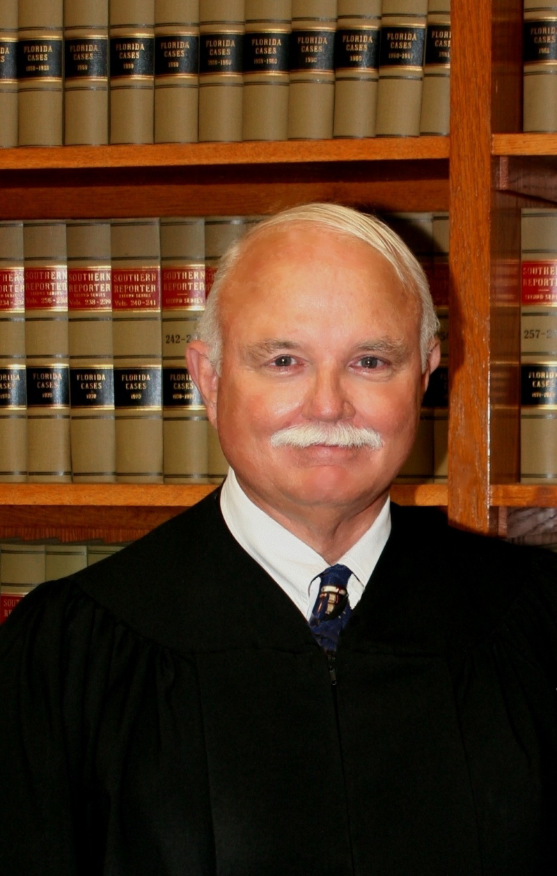 Judge Hale Ralph Stancil Headshot.